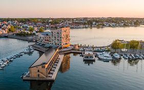Slottsholmen Hotell Och Restaurang  4*