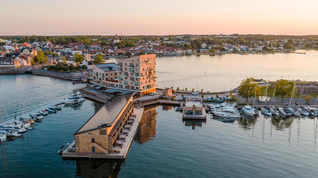 Slottsholmen Hotell Och Restaurang Västervik Eksteriør bilde
