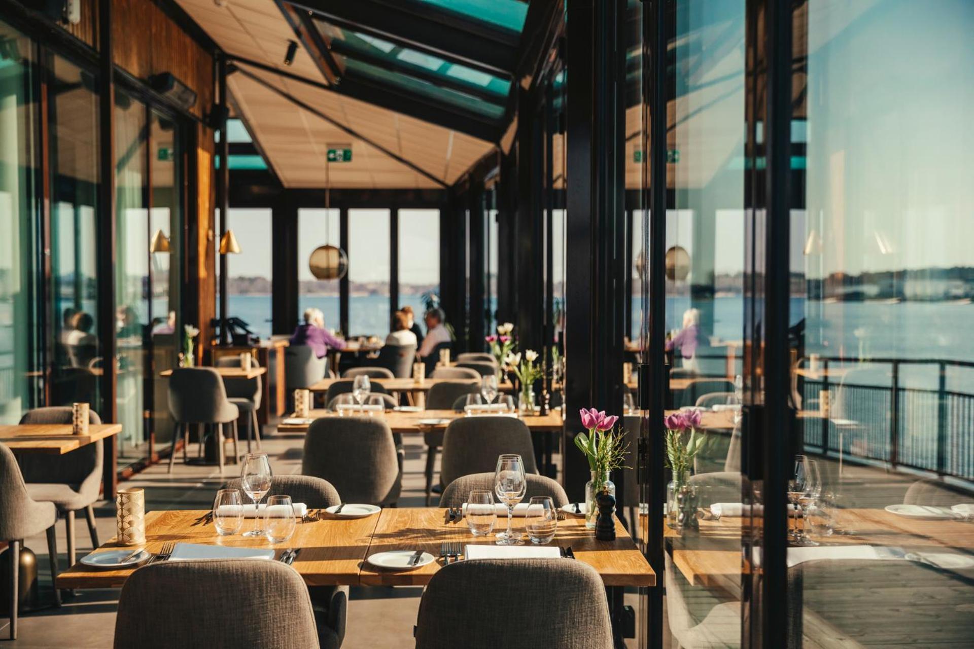 Slottsholmen Hotell Och Restaurang Västervik Eksteriør bilde