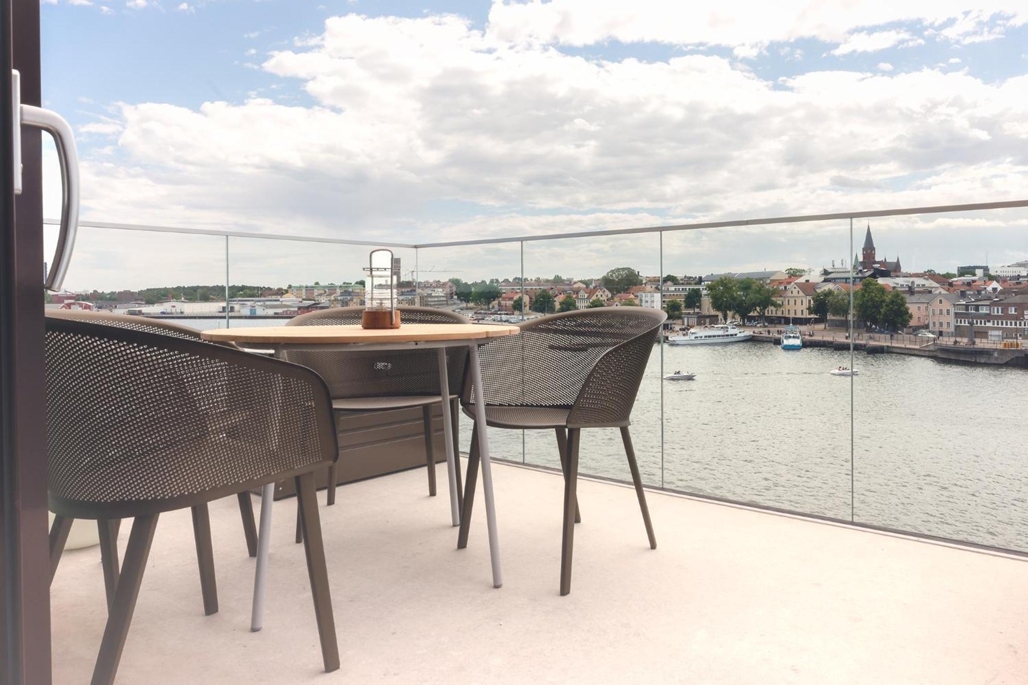 Slottsholmen Hotell Och Restaurang Västervik Eksteriør bilde